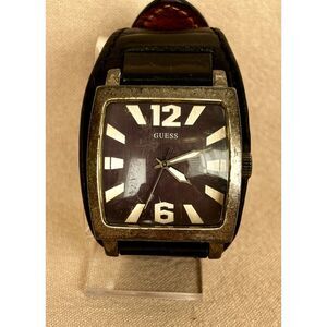 Guess 2000 wide band silver black leather men's watch, new battery